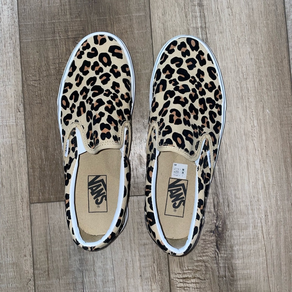 Cheetah print Vans